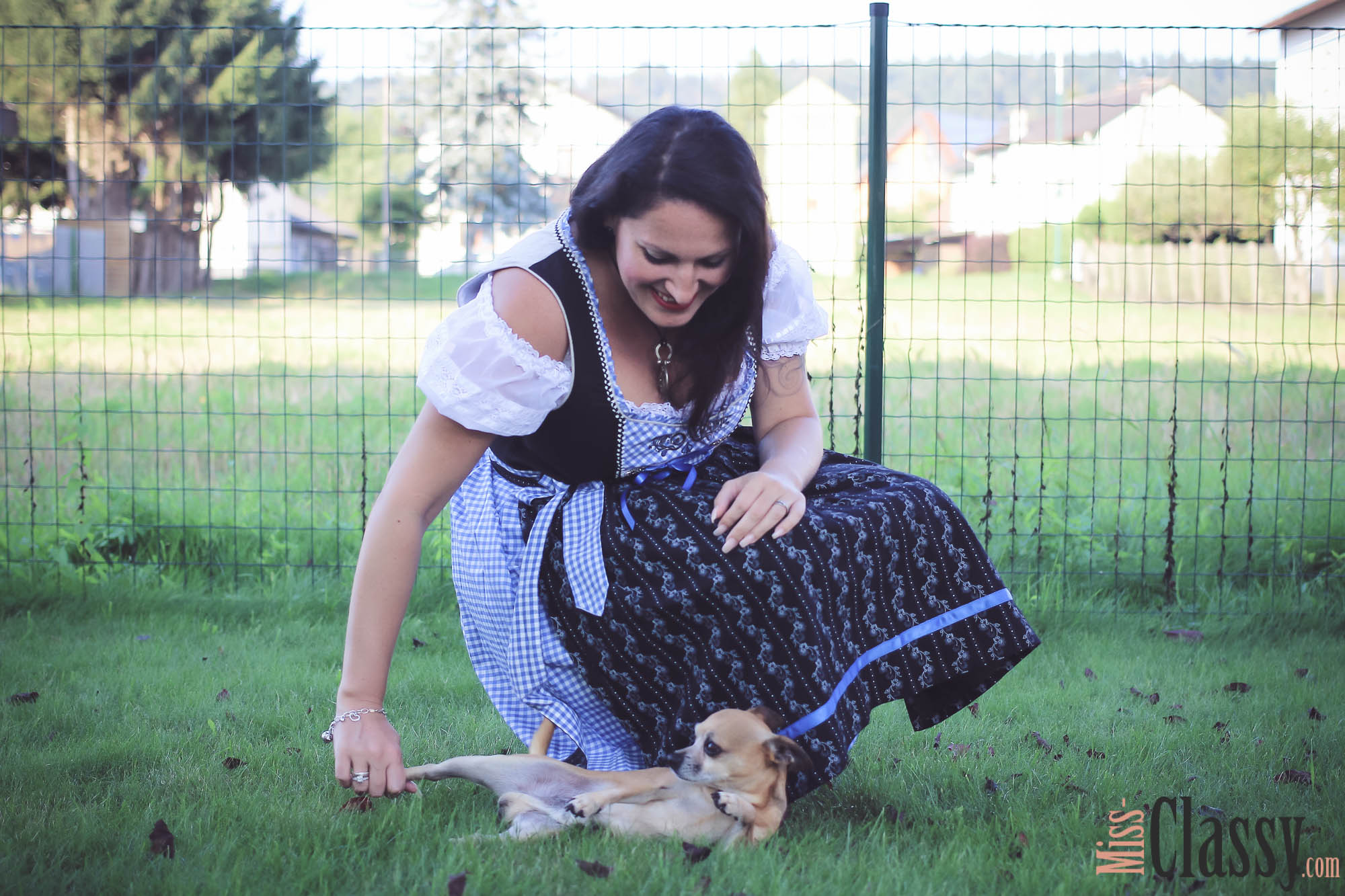 O'zapft is Oktoberfest - Aufsteirern Graz - Dirndl - Tracht