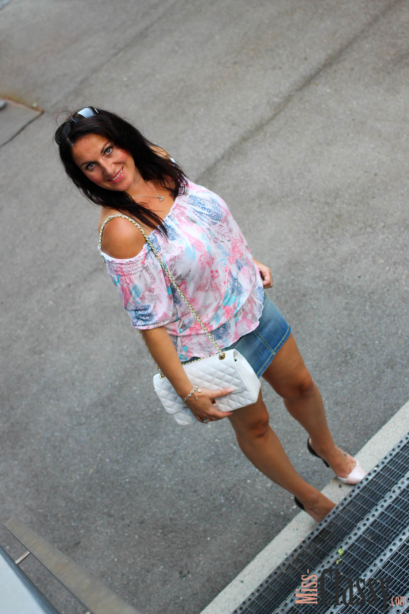 Off-Shoulder Top und Jeansmini - Buffalo - Swarovski