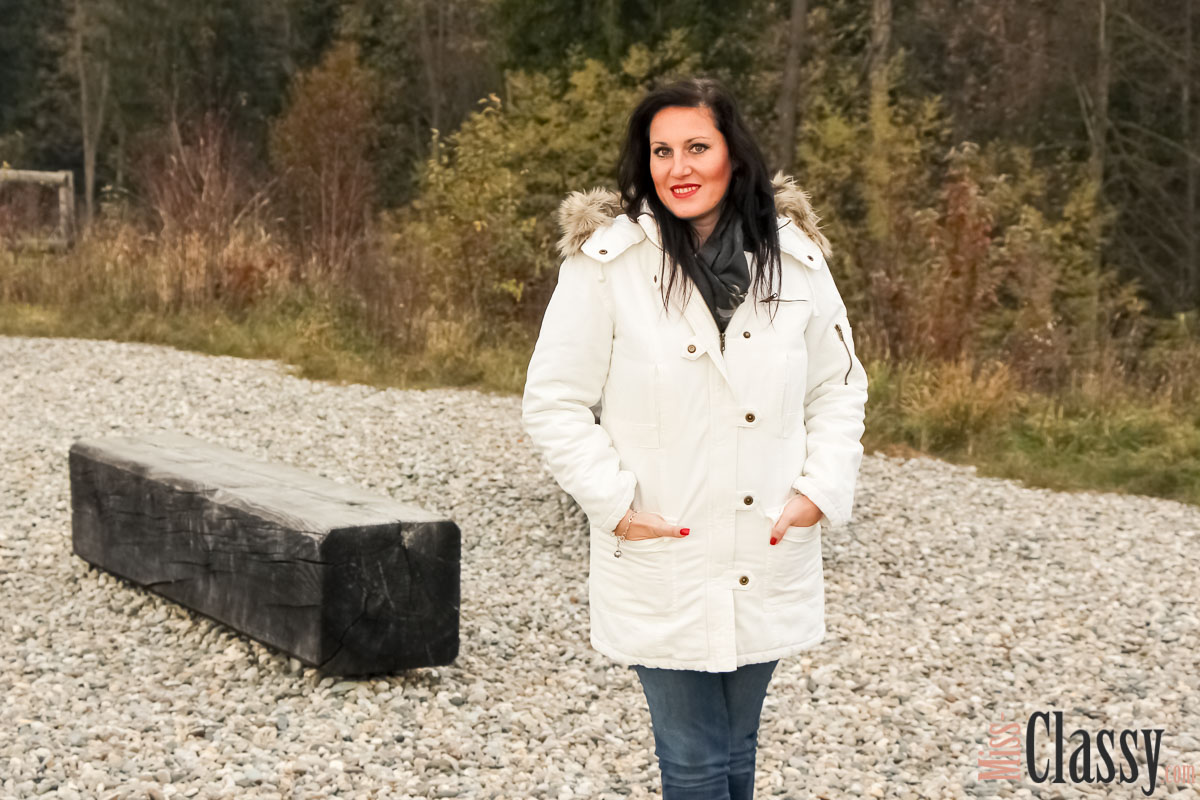 OUTFIT Weisser Parka mit Kapuze, Miss Classy, miss-classy.com, classy. beclassy, Herbst, Graz, Mur, Skinny Jeans, Boysens Parka, Schal, Boots, Stiefel, Marco Polo, MAC, Lippenstift