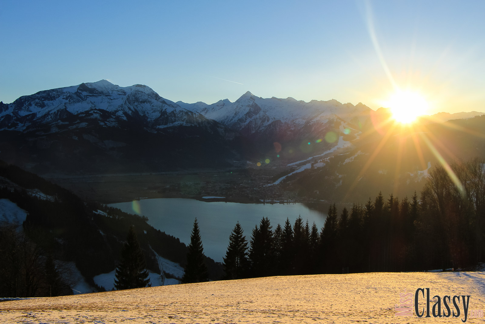 OUTFIT Winterjacke und Boots von Marco Polo, Miss Classy, missclassy, Winteroutfit, Fashionblog, Fashionblogger, Austria, Österreich, Graz, Zell am See, Thumersbach, Mitterberg, Zeller See, Liebe, Love, Mister Classy, Bilderrahmen