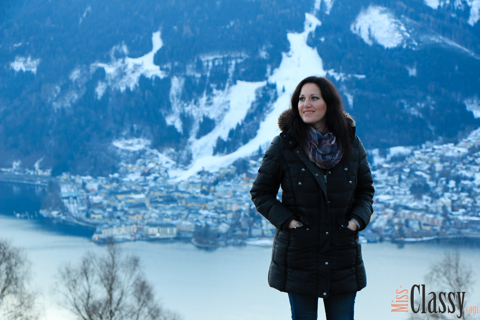 OUTFIT Winterjacke und Boots von Marco Polo, Miss Classy, missclassy, Winteroutfit, Fashionblog, Fashionblogger, Austria, Österreich, Graz, Zell am See, Thumersbach, Mitterberg, Zeller See, Liebe, Love, Mister Classy, Bilderrahmen