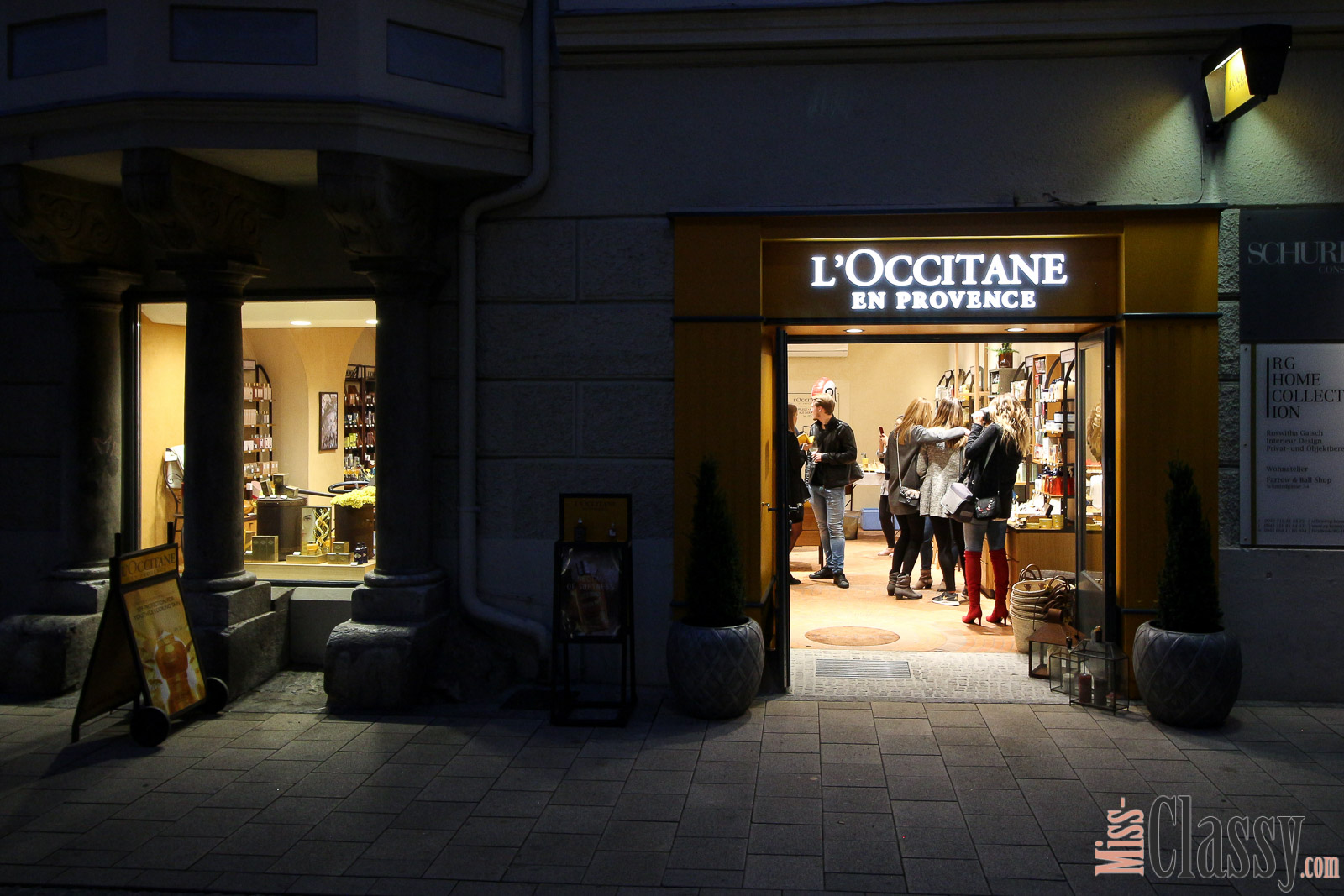 LIFESTYLE: L’Occitane en Provence feiert den 20. Geburtstag in Graz, Miss Classy, Lifestyle Blog, Beauty Blog, Graz, Steiermark, Österreich, classy, beclassy, Provence, Kosmetik, Parfum, Gesichtspflege, Store, Shop, Lavendel, Bloggerevent, L’Occitane en Provence Shop Schmiedgasse 21