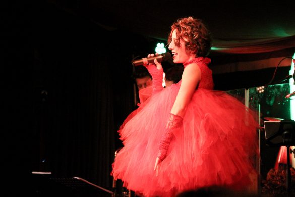 LIFESTYLE: Eckart Witzigmann Palazzo Graz - Die neue Dinnershow "Unikate", Miss Classy, Lifestyle Blog Graz, Graz, Steiermark, Österreich, classy, beclassy, Palazzo Graz, Eckart Witzigmann, Dinnershow, Cabaret, Zirkus, Artisten, Spiegelpalast, MCG, Grazer Messe, Show, Unterhaltung