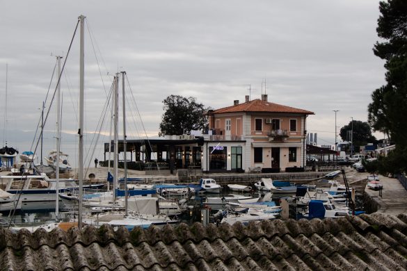 Winterurlaub im Kurort Opatija - ein Kurztrip in die kroatische Küstenstadt, Reise Blog, Reise Blogger, Miss Classy, Wanderlust, Wayfarer, Reisebericht, Kroatien, Reise im Winter, Urlaub im Winter, Opatija, Kvarner Bucht, Meer, Uferpromenade Lungomare, ältester Fremdverkerkehrsort in Kroatien, Habsburger, österreichische Riviera