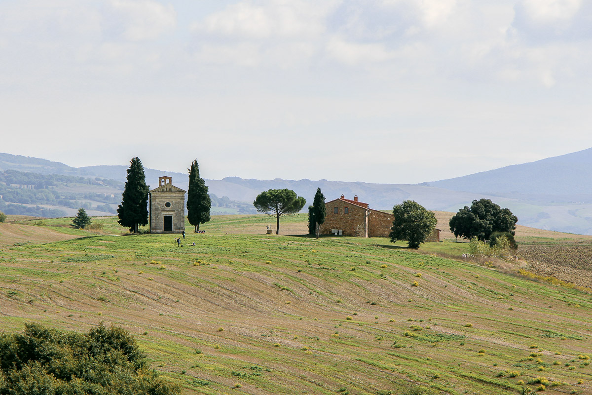 Val d'Orcia - das malerische Paradies im Süden der Toskana, Cappella della Madonna di Vitaleta, Miss Classy, Travel Blog, Travel Blogger, Reise Blog, Reisebericht, Toskana, Val d'Orcia, Strada Provinciale 146