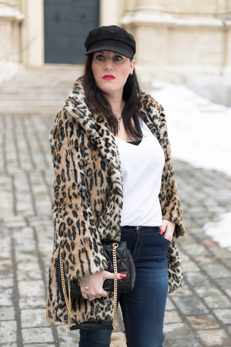 Leo Mantel aus Faux Fur, Baker Boy, Michael Kors Handtasche, Fashion Blog, Mode Blog, Blogger Graz, Fashion Blog Graz, Miss Classy