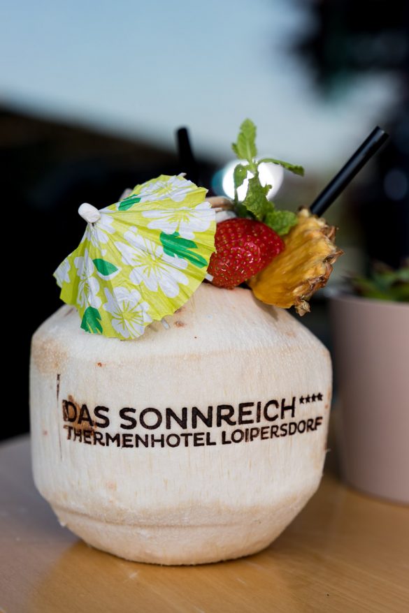 Cocktail World Champion Mario Hofferer präsentiert die neue Cocktailkarte im Hotel Das Sonnreich, Cocktail, Cocktailkarte, DAS Sonnreich, Therme Loipersdorf, Mario Hofferer, Sunny Bar, Blogger Graz, Blog Graz, Miss Classy