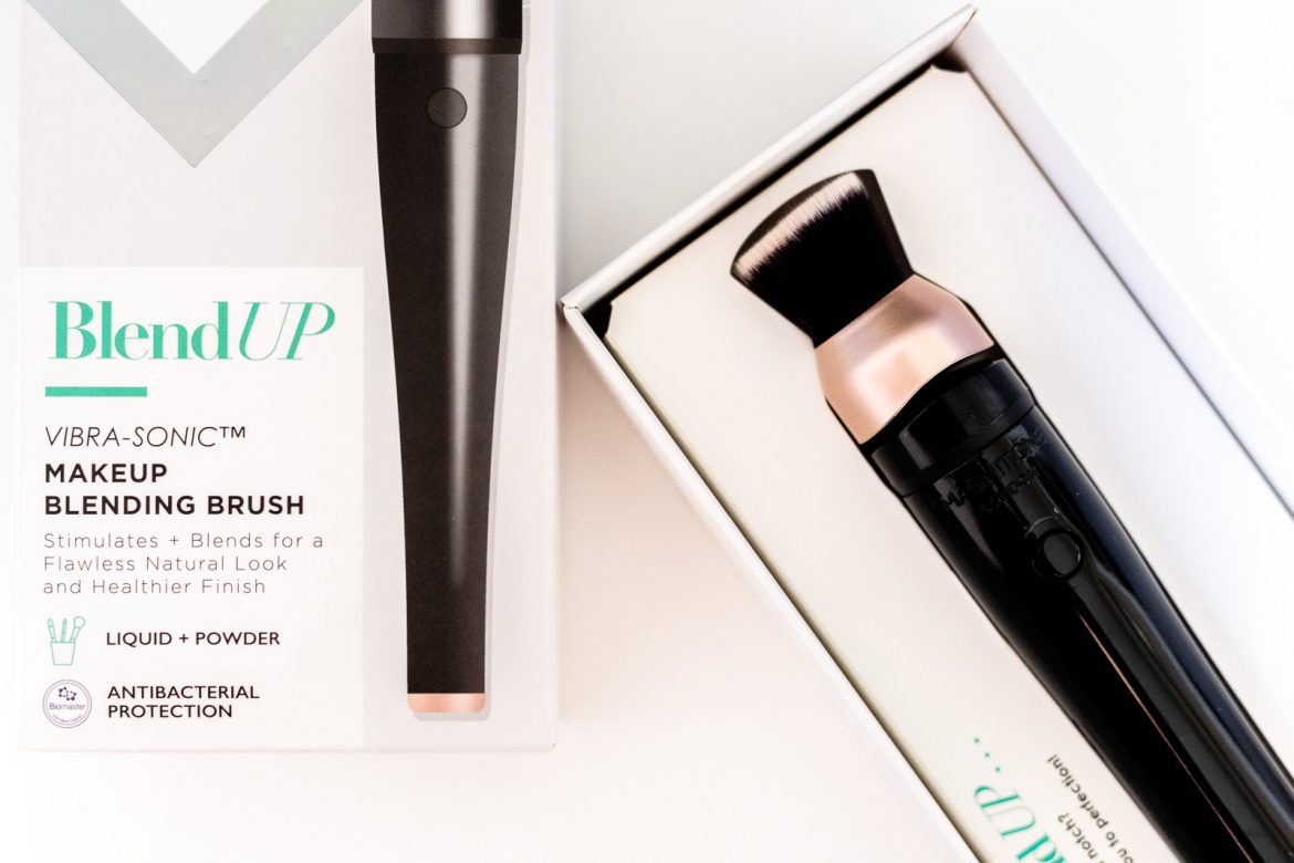 BlendUp - Vibra-Sonic Makeup Pinsel von Magnitone London // Beauty Blog, www.miss-classy.com #beauty #makeup #beautyblog