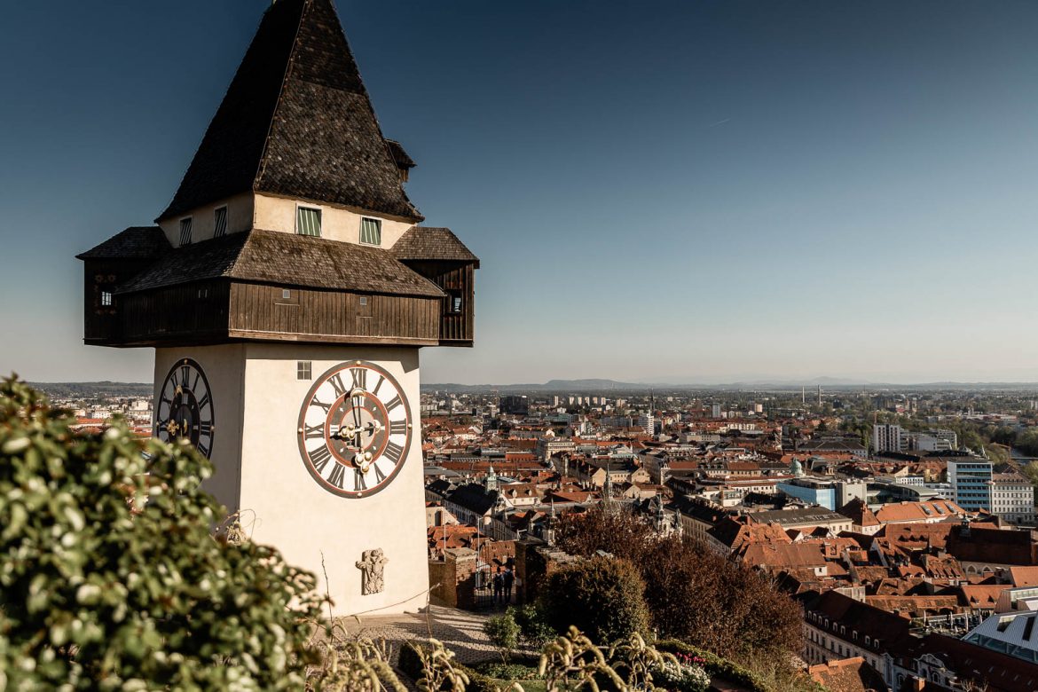 Uhrturm - Das Wahrzeichen von Graz am Schloßberg