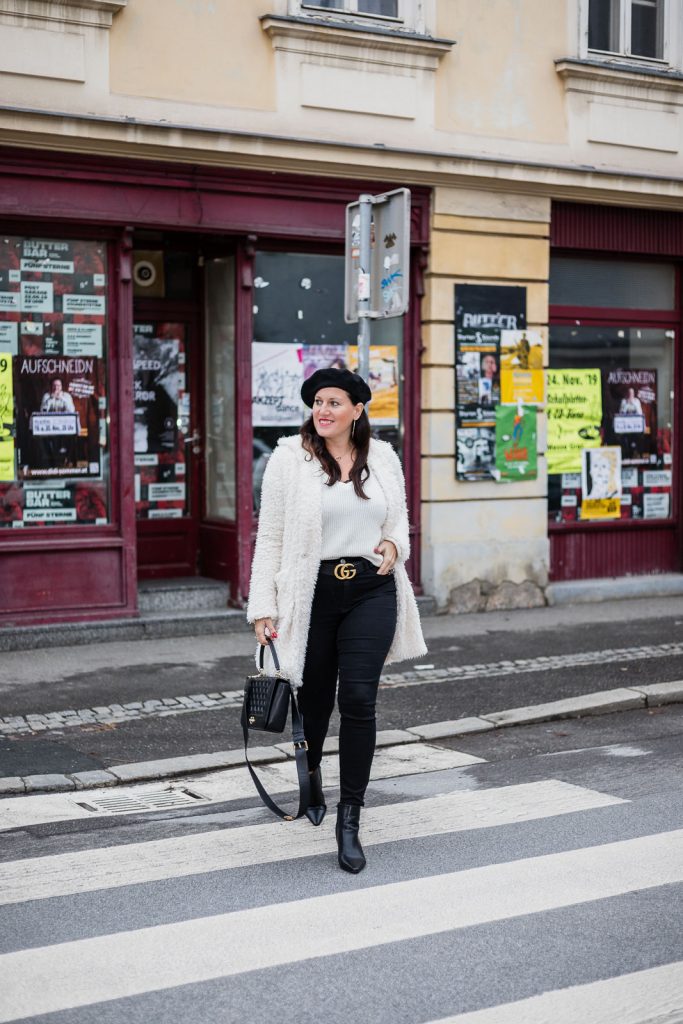 Teddy Coat - kuschelige Teddyfell Jacke für den Winter, Teddyfell Jacke, Teddyfell Mantel // Fashion Blogger, Modeblog, Miss Classy, Graz, www.miss-classy.com #teddyfell #teddycoat #streetstyle #fashionblogger #modetrends #missclassy