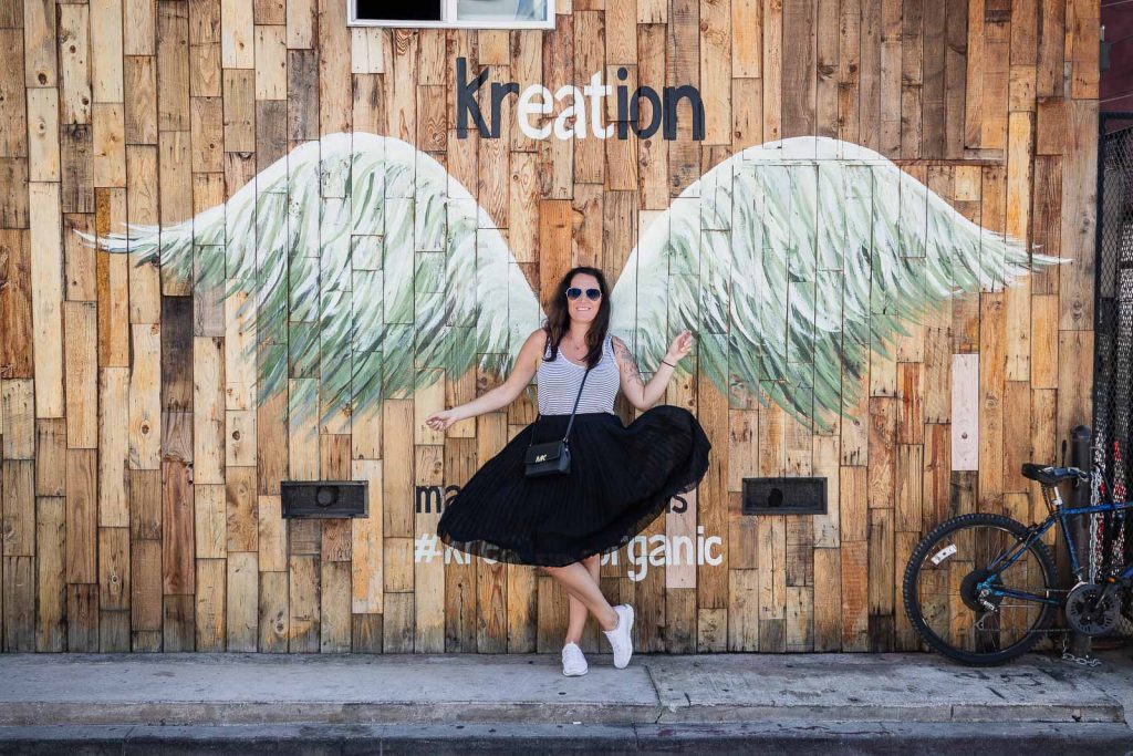 Kreation, Angel Wings am Abbot Kinney Boulevard in Venice, Coole Instagram Spots und Foto Spots in Los Angeles, Insta La La Land // Reiseblog, Travelblog, Miss Classy, www.miss-classy.com #instagram #losangeles #fotospots #missclassy
