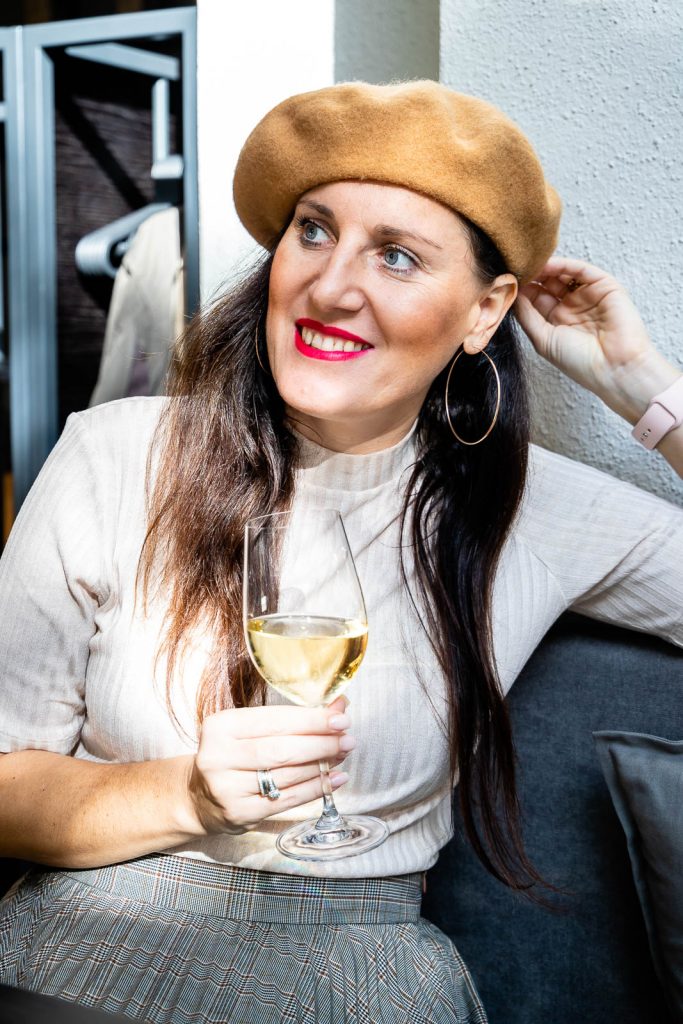 Miss Classy, Doris im Weinbistro Wein & Co, Graz